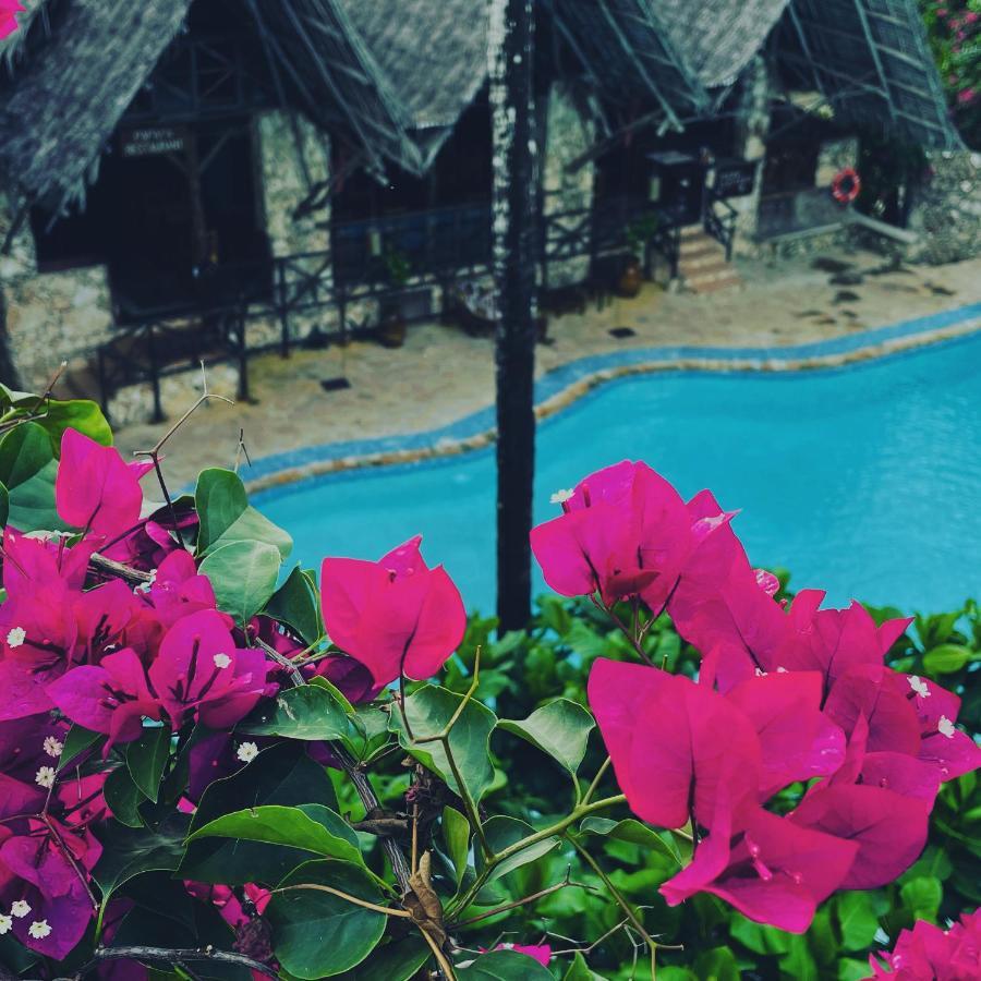 Samaki Lodge & Spa اوروا المظهر الخارجي الصورة
