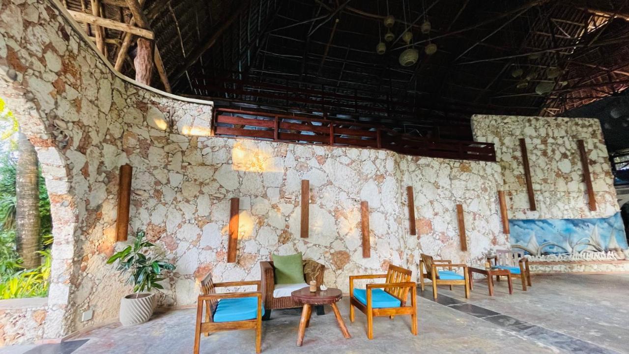 Samaki Lodge & Spa اوروا المظهر الخارجي الصورة